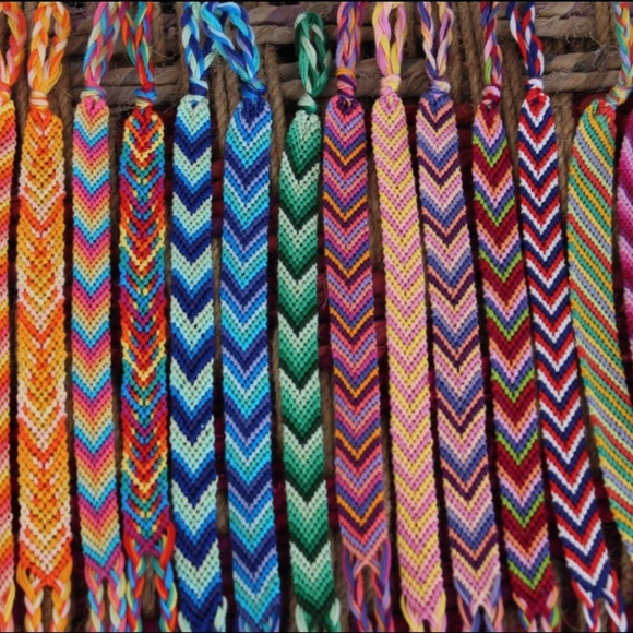 Friendship bracelets - Picture 2 of 8